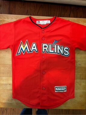 Majestic Bright Red / Orange Miami Marlins youth size SM 8